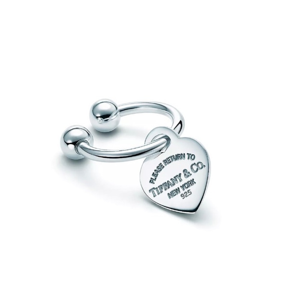 Tiffany and co. Heart return to tiffany keyring
